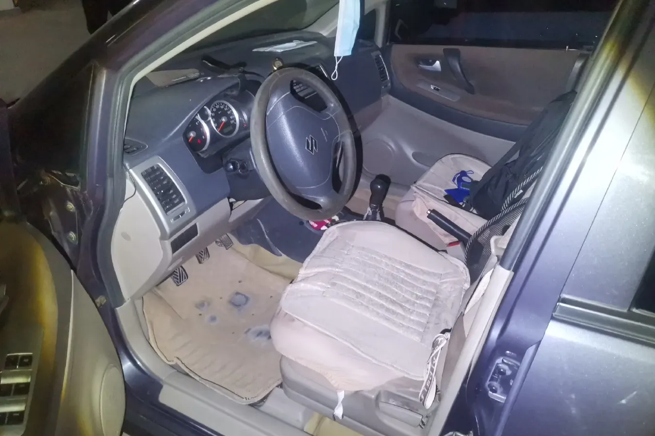 2011 Suzuki Liana 1.4L 99HP L4 5MT,autocango,china used car exporter,china ev exporter,chinese used car exporter,chinese used ev exporter