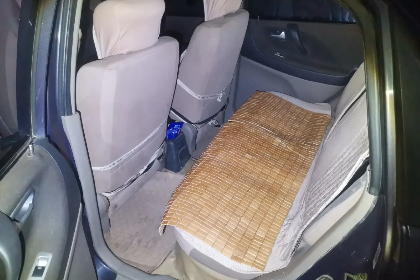 2011 Suzuki Liana 1.4L 99HP L4 5MT,autocango,china used car exporter,china ev exporter,chinese used car exporter,chinese used ev exporter