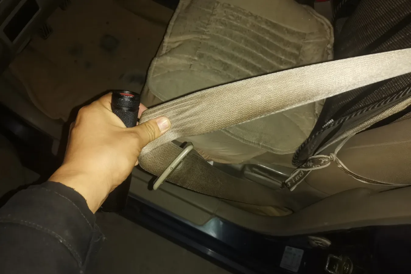 2011 Suzuki Liana 1.4L 99HP L4 5MT,autocango,china used car exporter,china ev exporter,chinese used car exporter,chinese used ev exporter