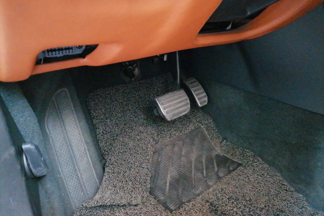 2015 Volvo S60 2.0T 238HP L4 8AT PHEV 11.2KWH,autocango,china used car exporter,china ev exporter,chinese used car exporter,chinese used ev exporter