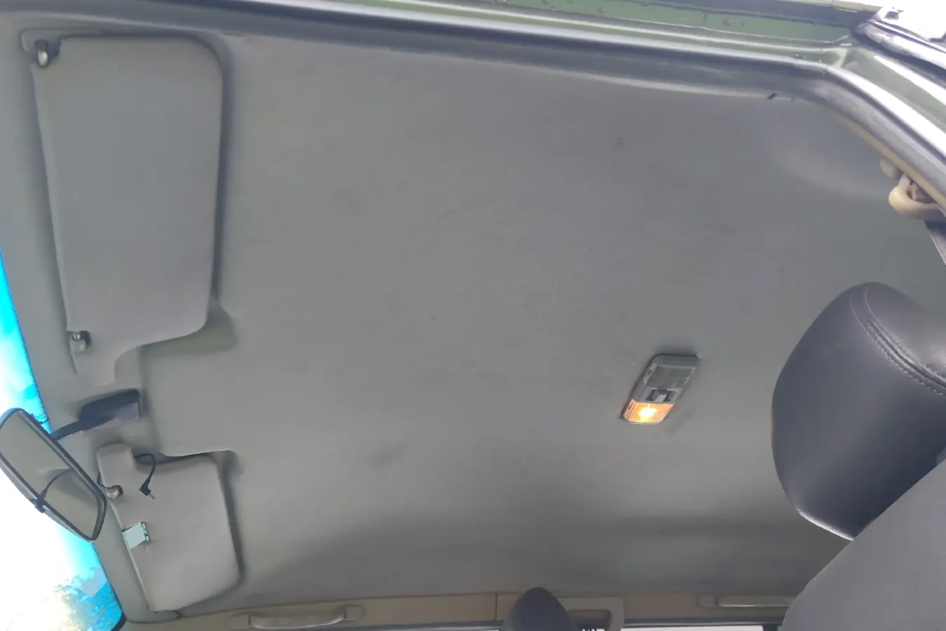 2014 Leopaard Black King Kong 2.4L 129HP L4 5MT,autocango,china used car exporter,china ev exporter,chinese used car exporter,chinese used ev exporter