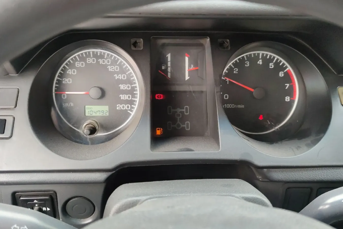 2014 Leopaard Black King Kong 2.4L 129HP L4 5MT,autocango,china used car exporter,china ev exporter,chinese used car exporter,chinese used ev exporter