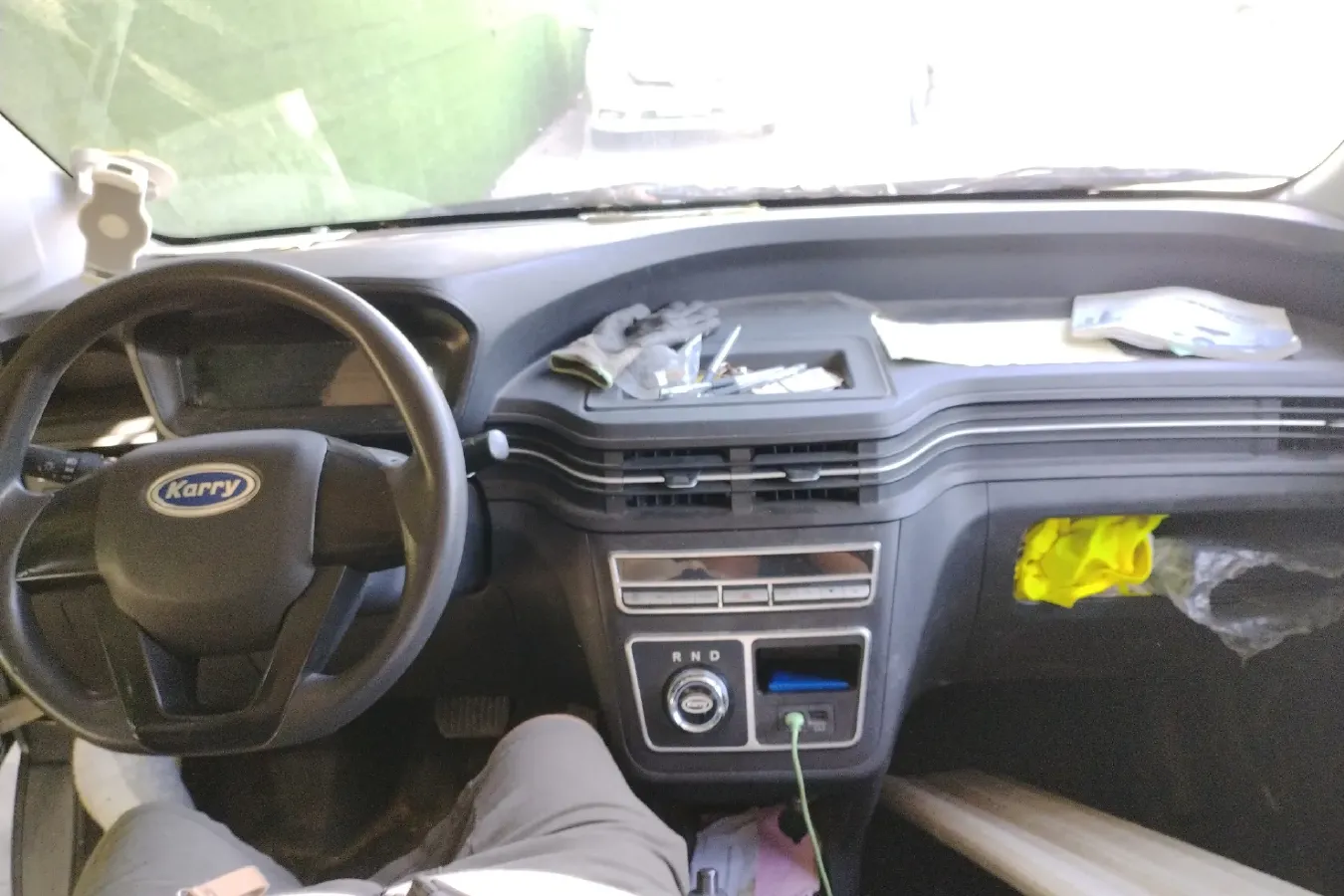 2021 Karry Dolphin EV BEV 43.5KWH,autocango,china used car exporter,china ev exporter,chinese used car exporter,chinese used ev exporter