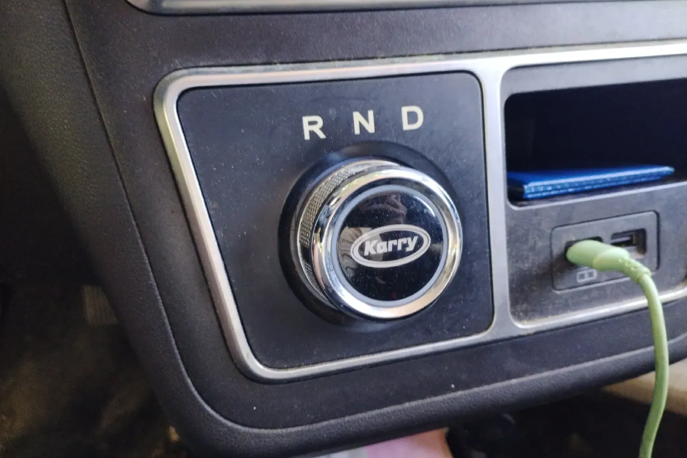 2021 Karry Dolphin EV BEV 43.5KWH,autocango,china used car exporter,china ev exporter,chinese used car exporter,chinese used ev exporter