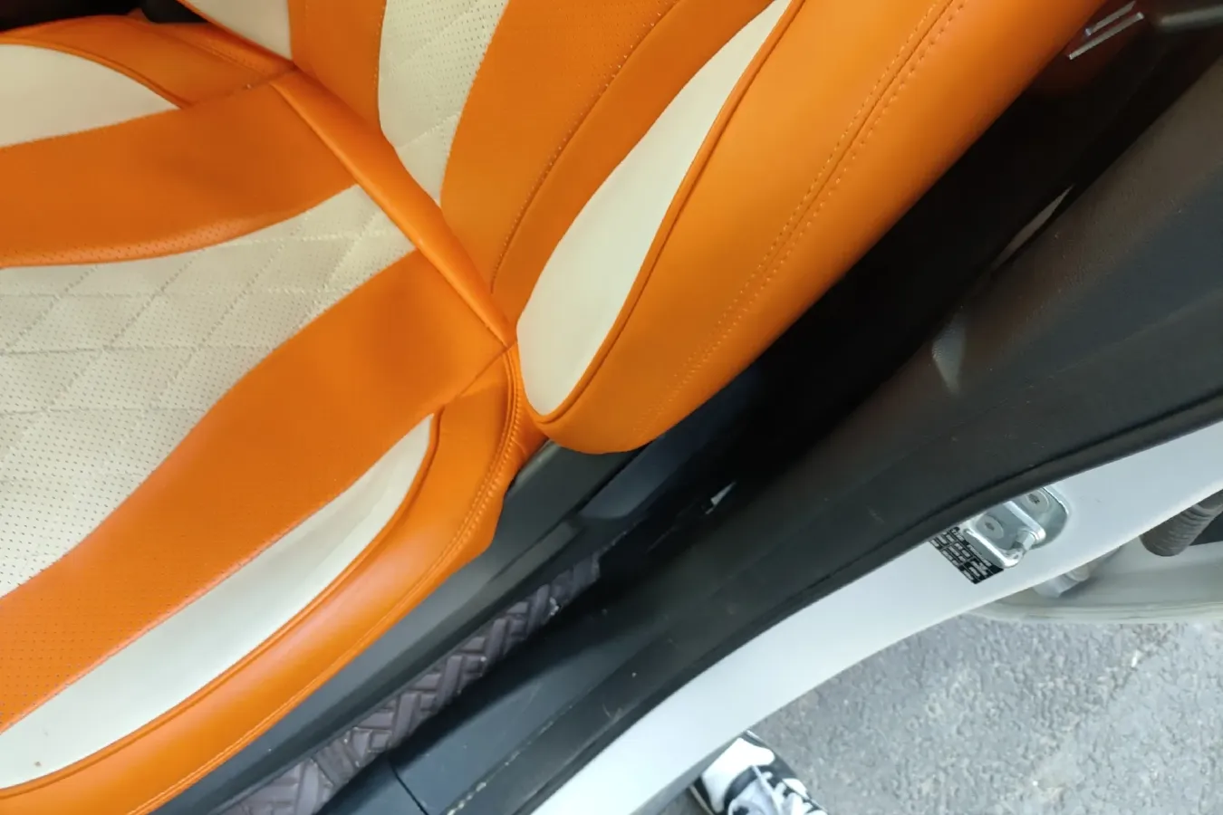 2022 Modern Auto Modern in BEV 80KWH,autocango,china used car exporter,china ev exporter,chinese used car exporter,chinese used ev exporter