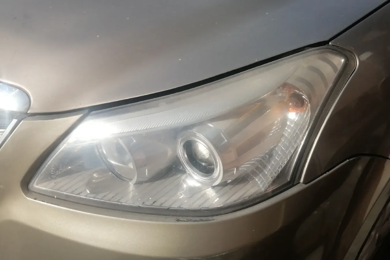 2011 Chery E5 1.5L 109HP L4 5MT,autocango,china used car exporter,china ev exporter,chinese used car exporter,chinese used ev exporter