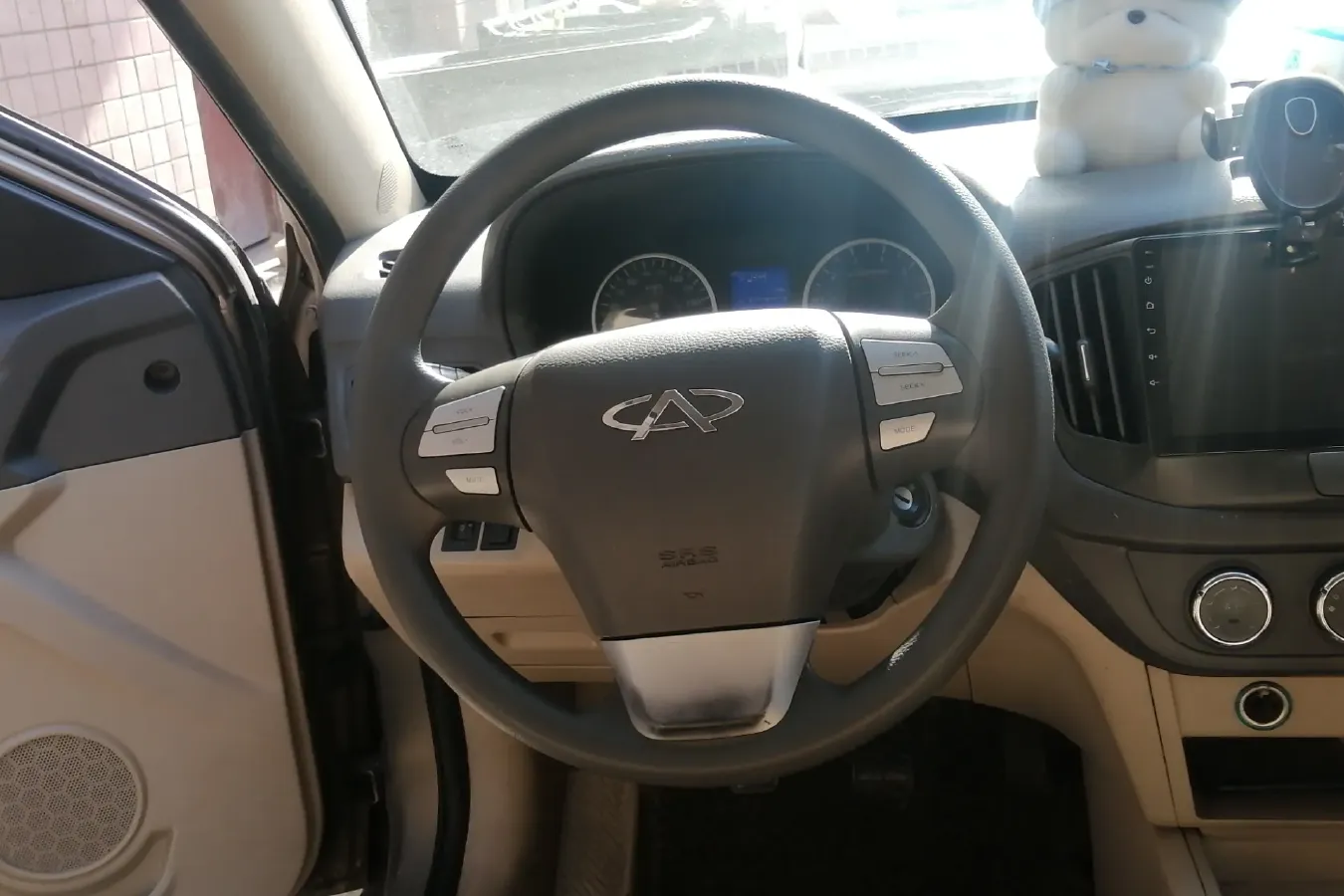 2011 Chery E5 1.5L 109HP L4 5MT,autocango,china used car exporter,china ev exporter,chinese used car exporter,chinese used ev exporter