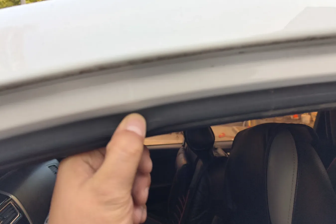 2017 DongFeng Forthing S500 1.5L 120HP L4 5MT,autocango,china used car exporter,china ev exporter,chinese used car exporter,chinese used ev exporter