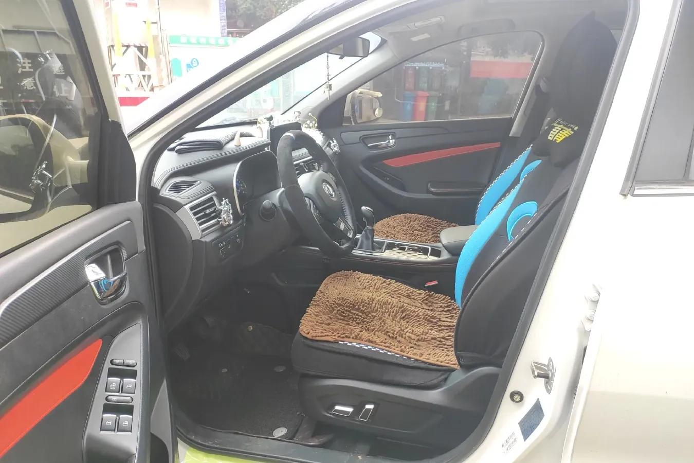 2021 DongFeng Fengon Fengon 580 1.5T 150HP L4 6MT,autocango,china used car exporter,china ev exporter,chinese used car exporter,chinese used ev exporter