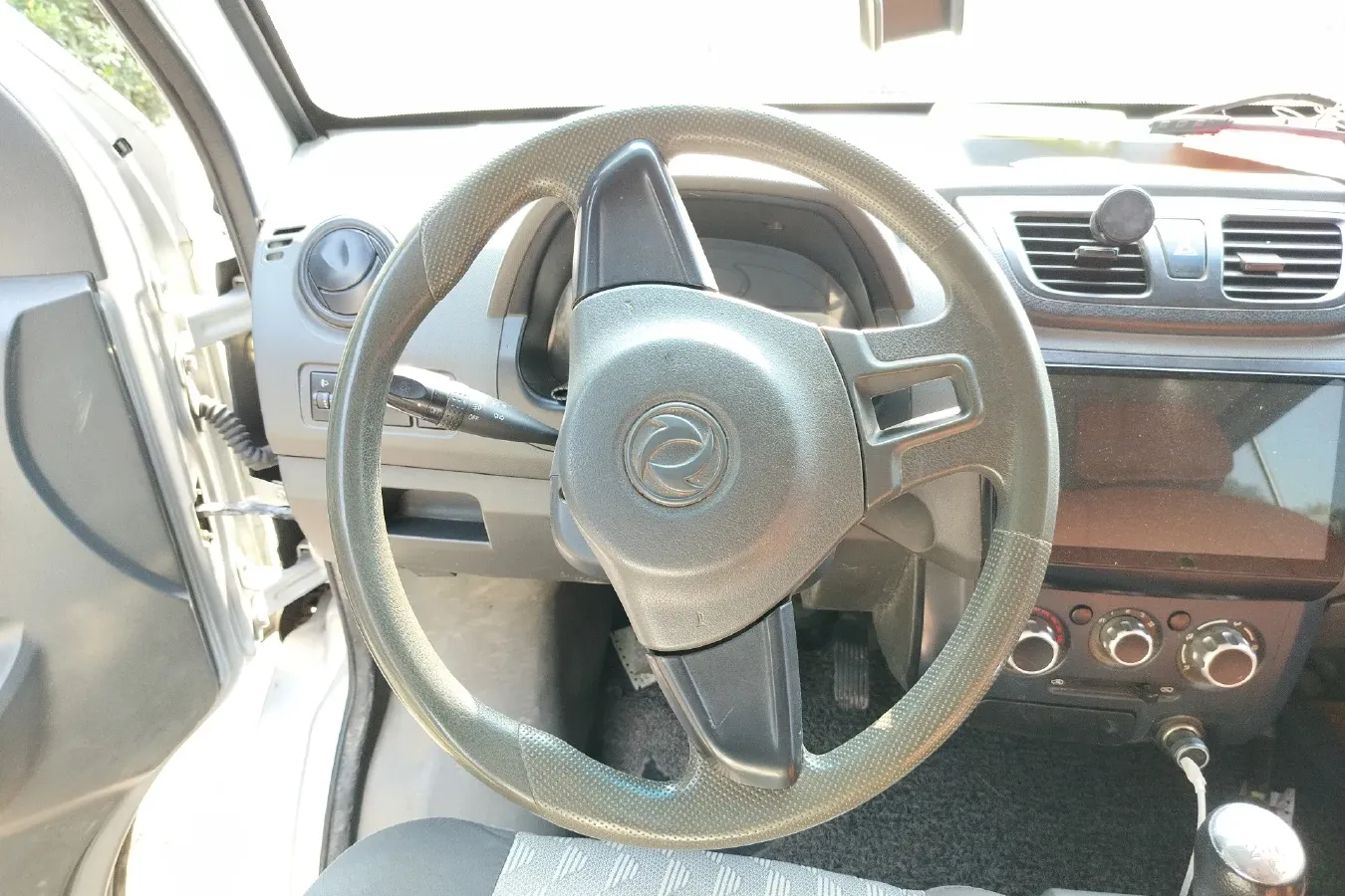 2019 DongFeng DFSK C35 1.5L 112HP L4 5MT,autocango,china used car exporter,china ev exporter,chinese used car exporter,chinese used ev exporter