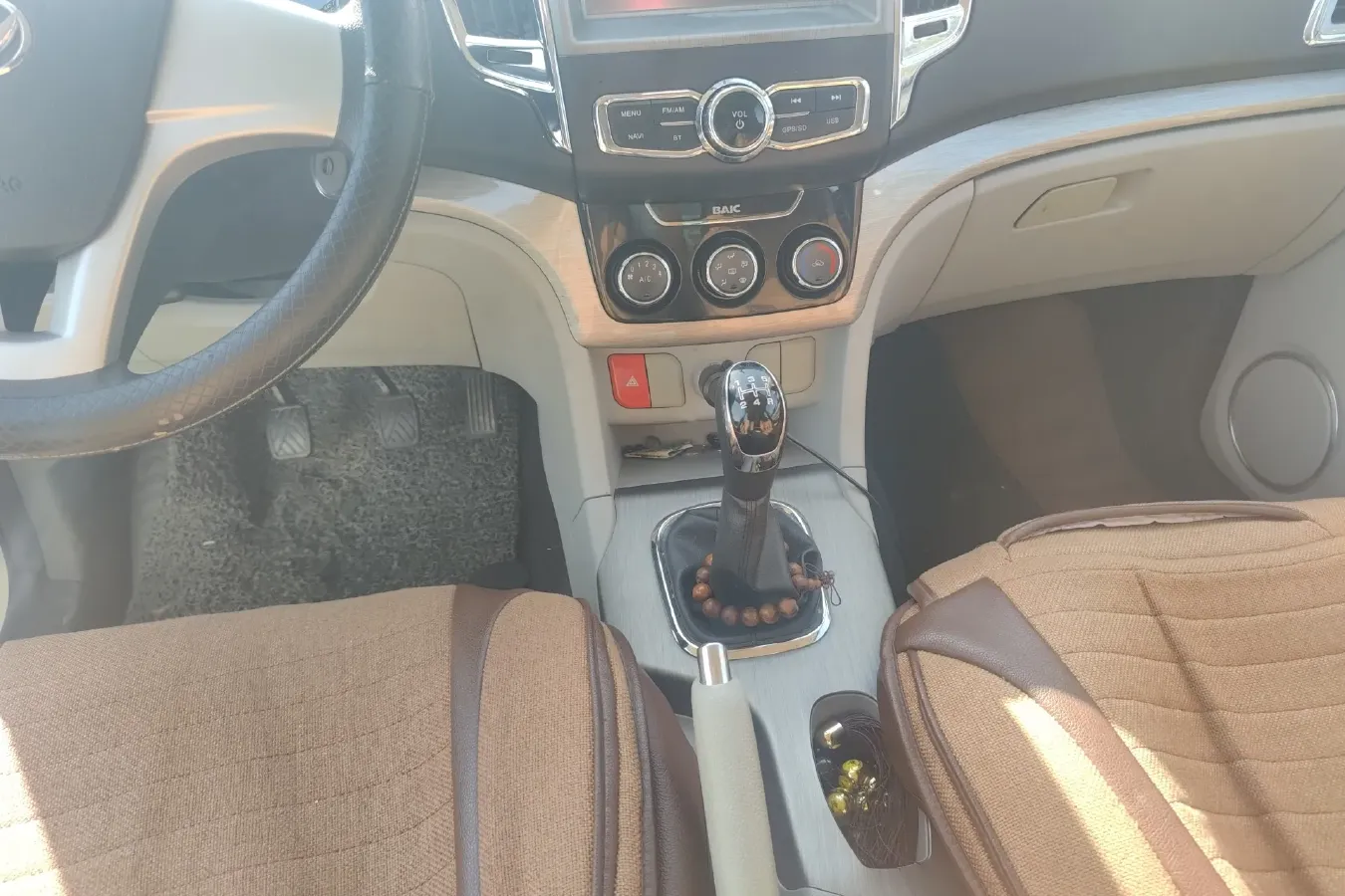 2016 BAIC Hyosow H3 1.5L 114HP L4 5MT,autocango,china used car exporter,china ev exporter,chinese used car exporter,chinese used ev exporter