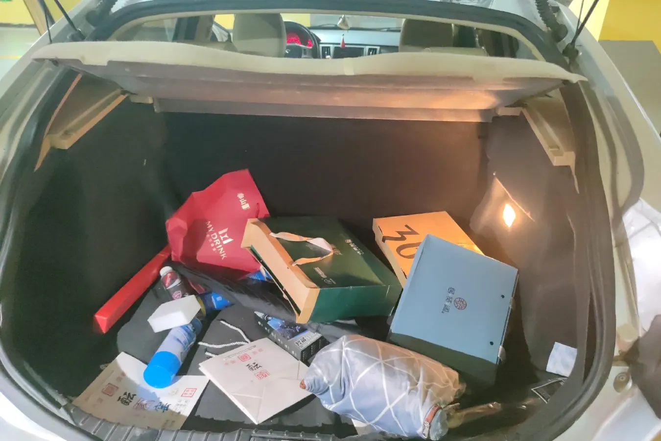 2010 Chery A3 1.6L 126HP L4 5MT,autocango,china used car exporter,china ev exporter,chinese used car exporter,chinese used ev exporter