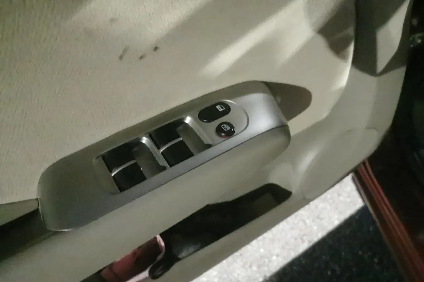 2012 Everus S1 1.5L 105HP L4 5AT,autocango,china used car exporter,china ev exporter,chinese used car exporter,chinese used ev exporter