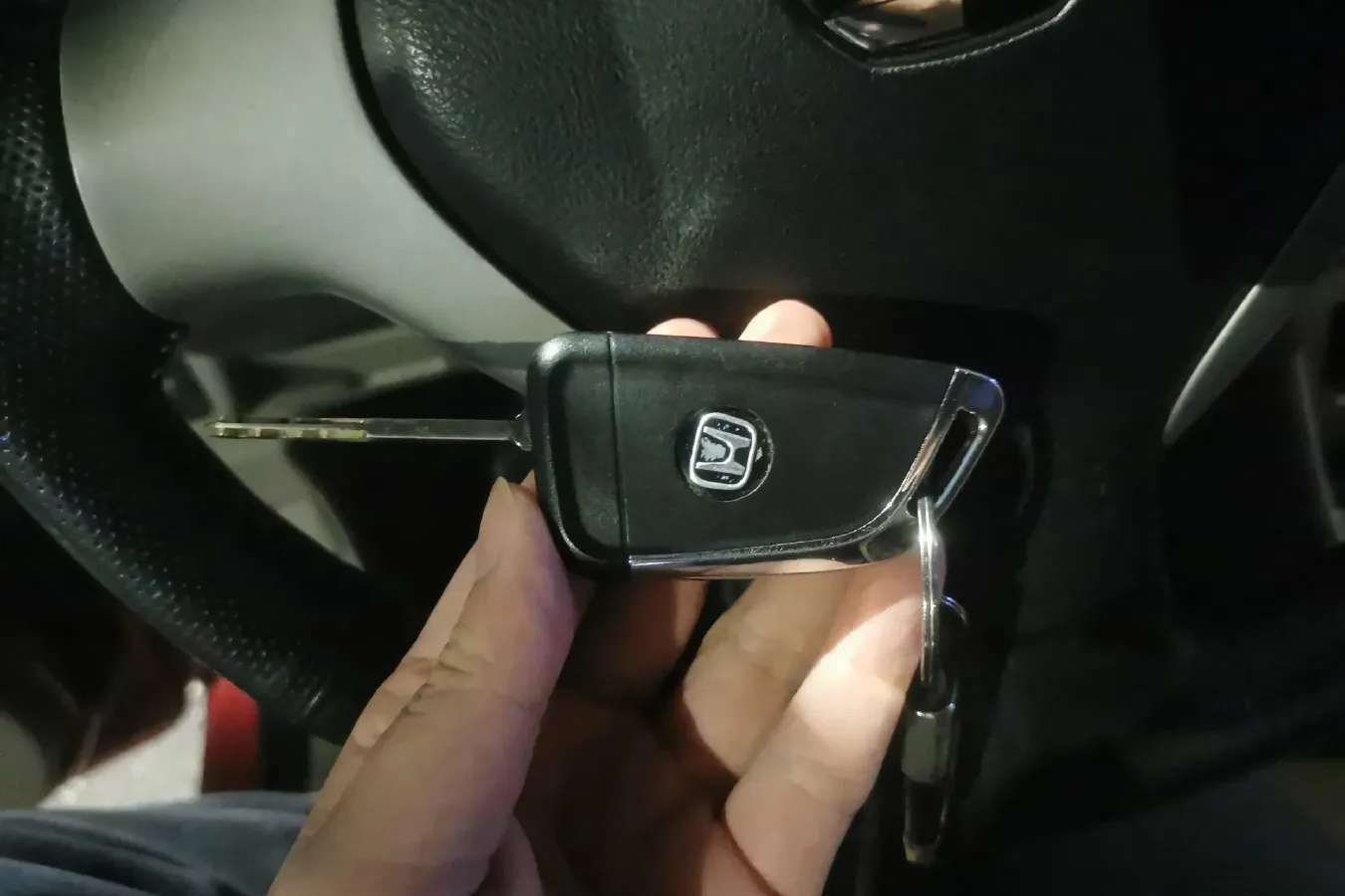 2012 Everus S1 1.5L 105HP L4 5AT,autocango,china used car exporter,china ev exporter,chinese used car exporter,chinese used ev exporter