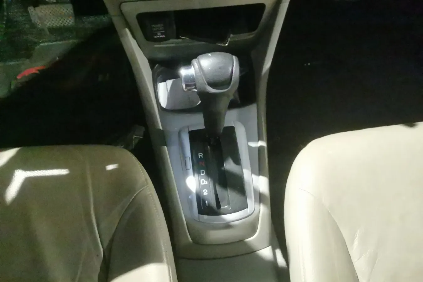 2012 Everus S1 1.5L 105HP L4 5AT,autocango,china used car exporter,china ev exporter,chinese used car exporter,chinese used ev exporter