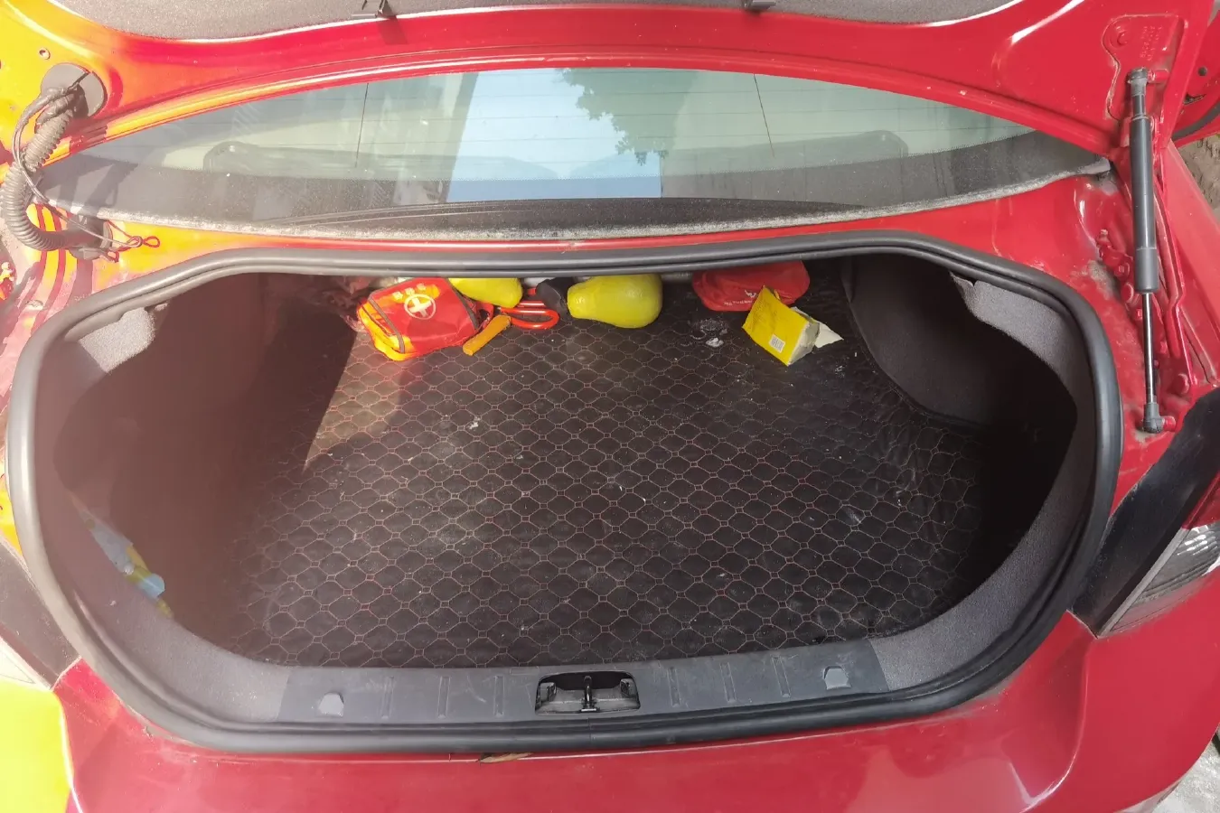 2011 Volvo S40 2.0L 141HP L4 6DCT,autocango,china used car exporter,china ev exporter,chinese used car exporter,chinese used ev exporter