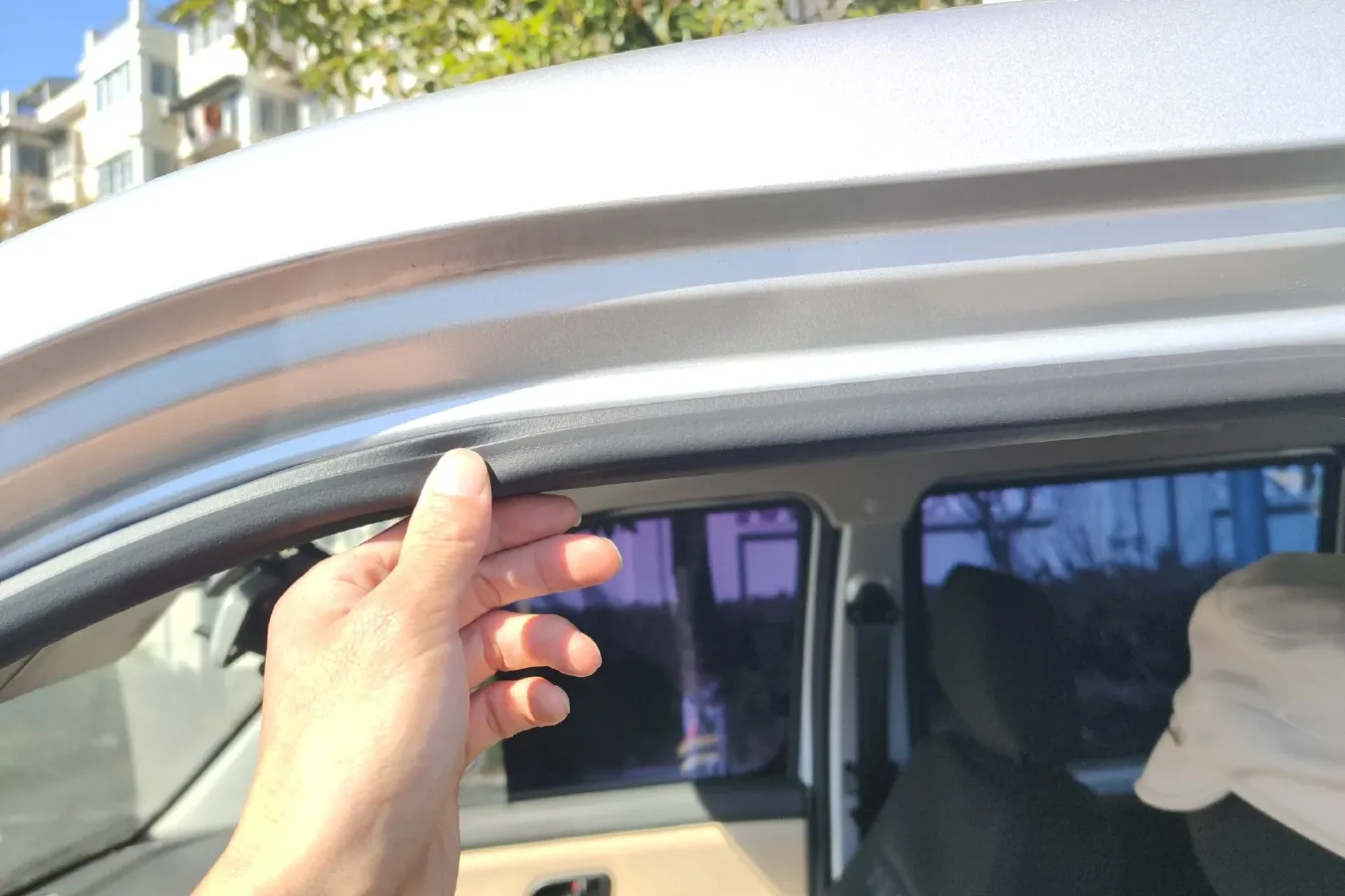 2021 ChangAn KuaYue New Leopard T3 1.6L 122HP L4 5MT,autocango,china used car exporter,china ev exporter,chinese used car exporter,chinese used ev exporter