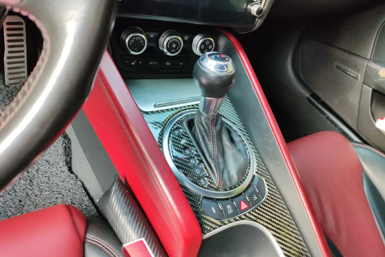 2011 Audi TTS 2.0T 272HP L4 6DCT,autocango,china used car exporter,china ev exporter,chinese used car exporter,chinese used ev exporter