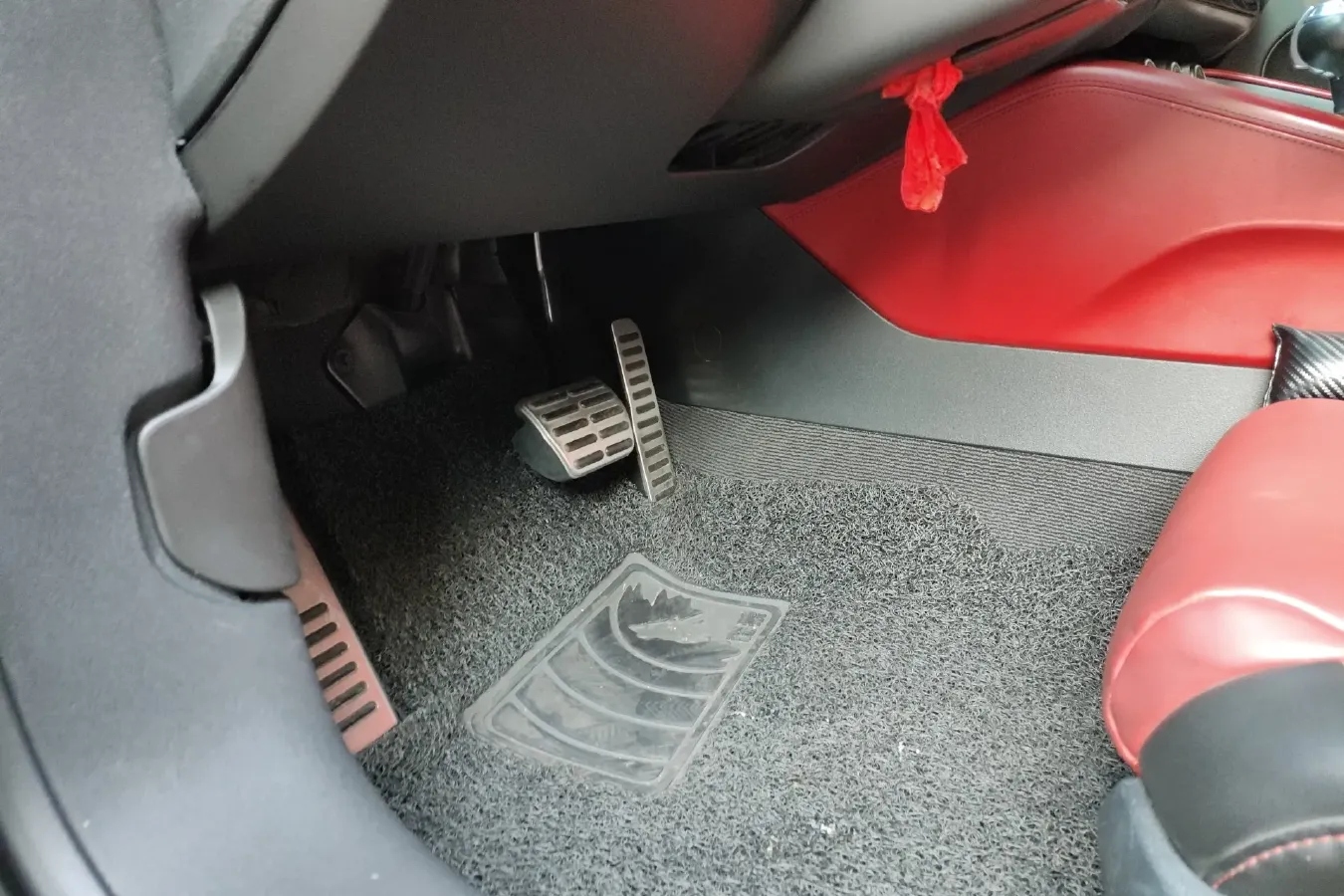 2011 Audi TTS 2.0T 272HP L4 6DCT,autocango,china used car exporter,china ev exporter,chinese used car exporter,chinese used ev exporter