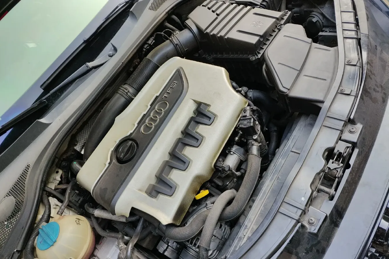 2011 Audi TTS 2.0T 272HP L4 6DCT,autocango,china used car exporter,china ev exporter,chinese used car exporter,chinese used ev exporter