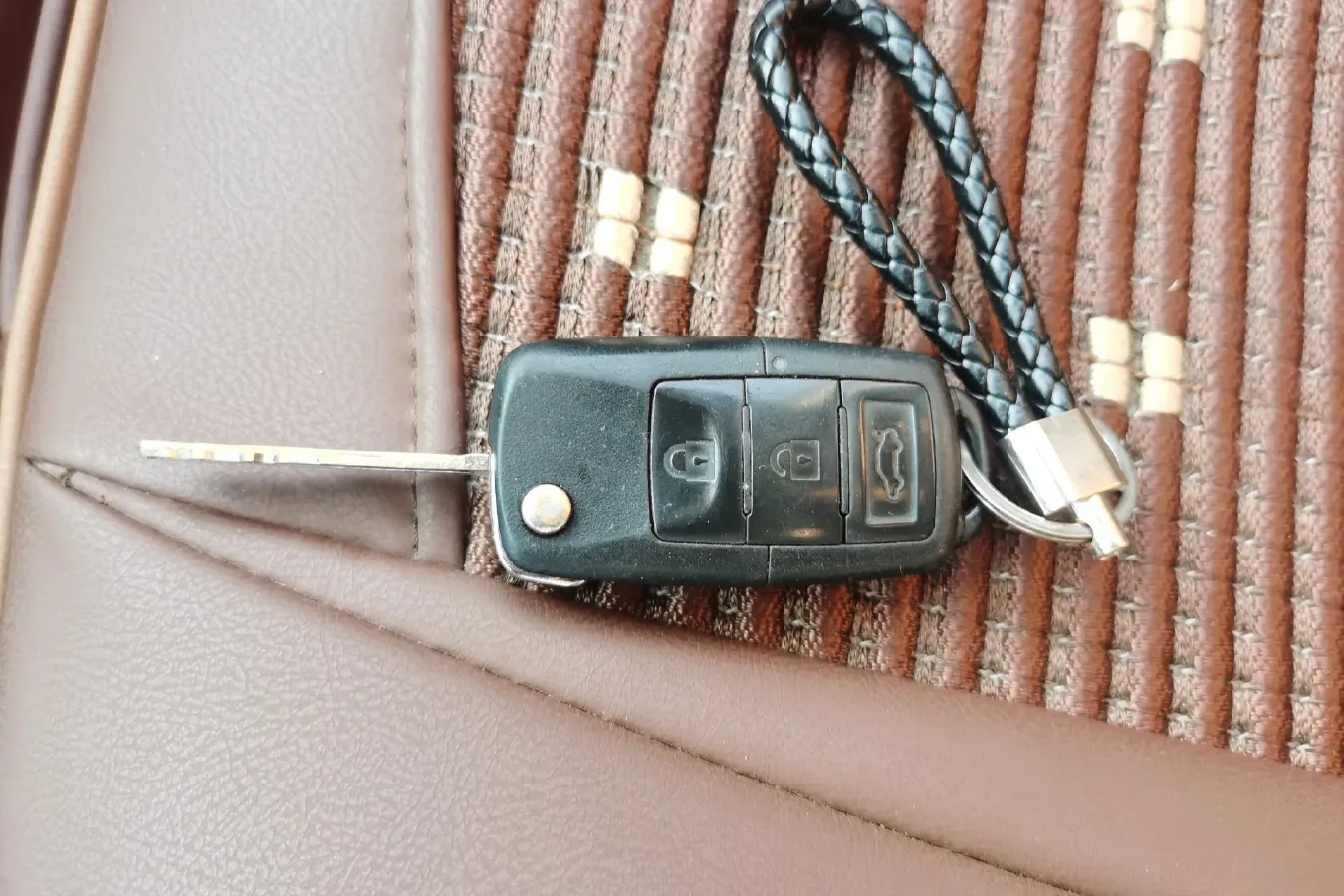 2017 DongFeng Forthing S500 1.5L 120HP L4 5MT,autocango,china used car exporter,china ev exporter,chinese used car exporter,chinese used ev exporter