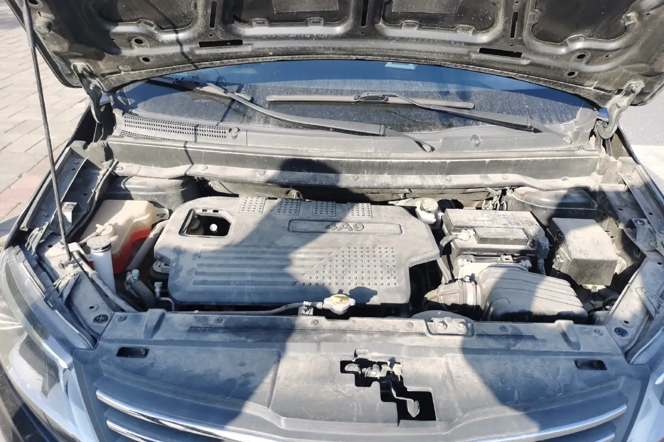 2017 DongFeng Forthing S500 1.5L 120HP L4 5MT,autocango,china used car exporter,china ev exporter,chinese used car exporter,chinese used ev exporter