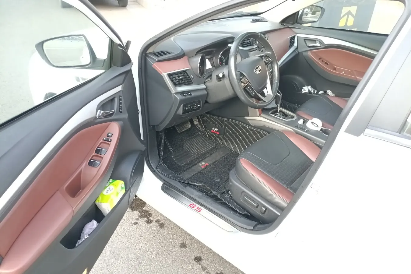 2014 BYD G5 1.5T 154HP L4 6DCT,autocango,china used car exporter,china ev exporter,chinese used car exporter,chinese used ev exporter