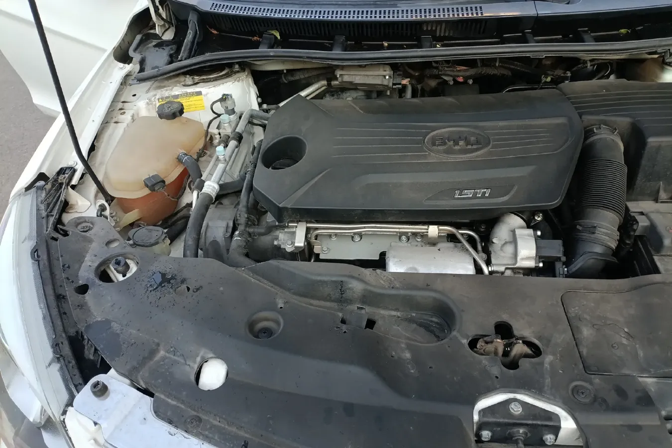 2014 BYD G5 1.5T 154HP L4 6DCT,autocango,china used car exporter,china ev exporter,chinese used car exporter,chinese used ev exporter