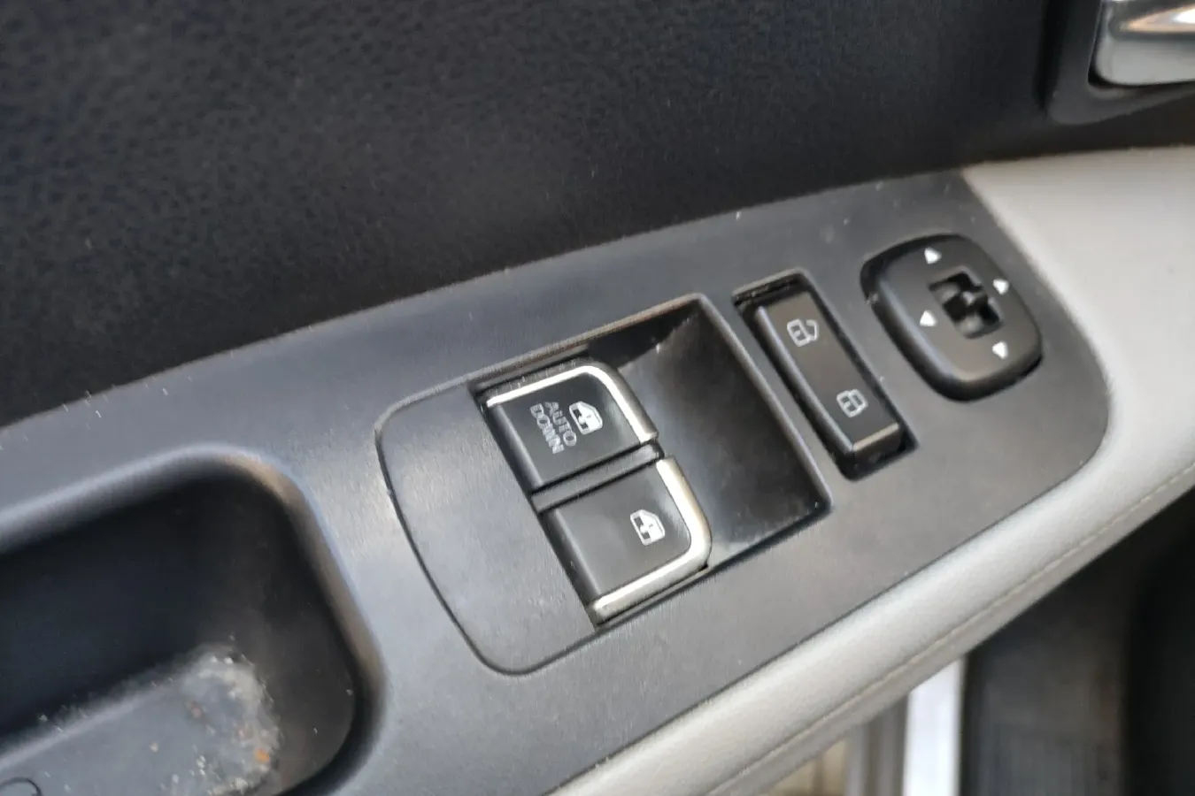 2016 JAC Refine M4 2.0L 147HP L4 5MT,autocango,china used car exporter,china ev exporter,chinese used car exporter,chinese used ev exporter