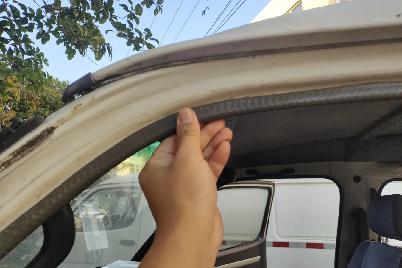 2014 Foton Scenery 2.0L 103HP L4 5MT,autocango,china used car exporter,china ev exporter,chinese used car exporter,chinese used ev exporter