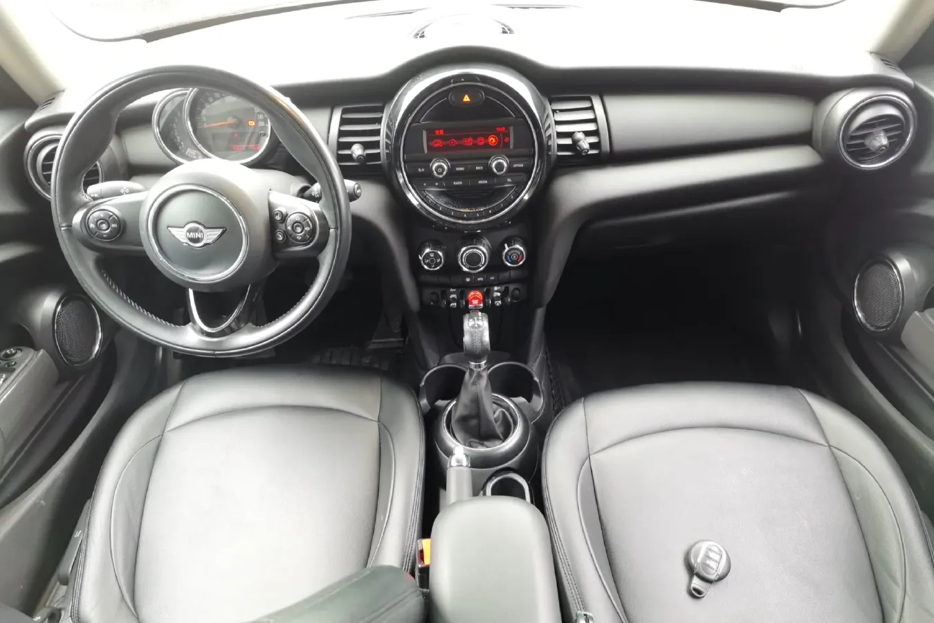 2014 MINI MINI 1.2T 102HP L3 6AT,autocango,china used car exporter,china ev exporter,chinese used car exporter,chinese used ev exporter