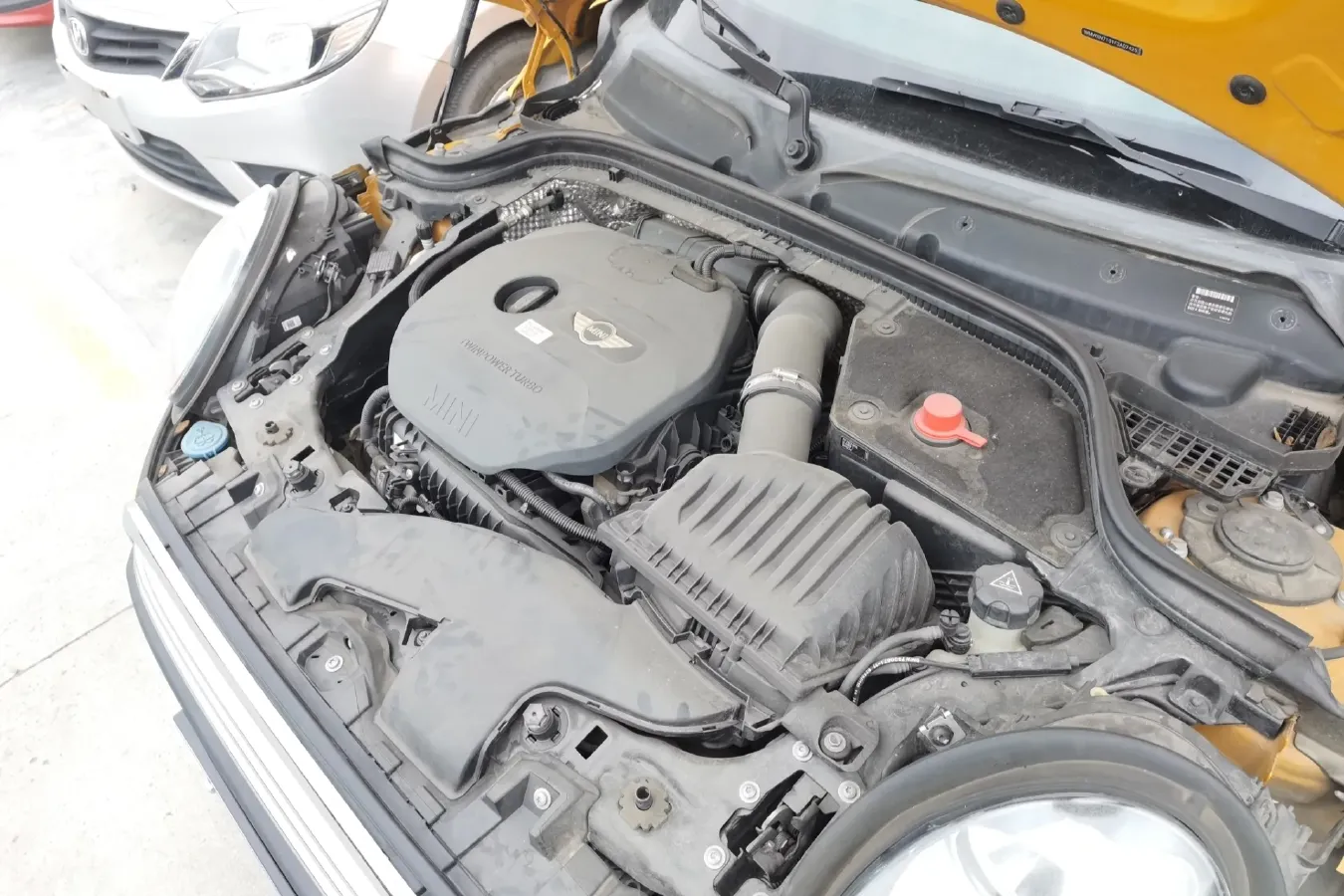 2014 MINI MINI 1.2T 102HP L3 6AT,autocango,china used car exporter,china ev exporter,chinese used car exporter,chinese used ev exporter