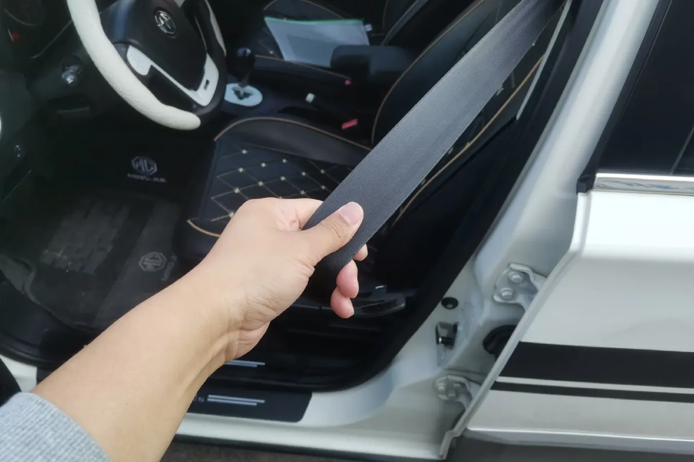 2015 MG 3SW 1.5L 109HP L4 5AMT,autocango,china used car exporter,china ev exporter,chinese used car exporter,chinese used ev exporter