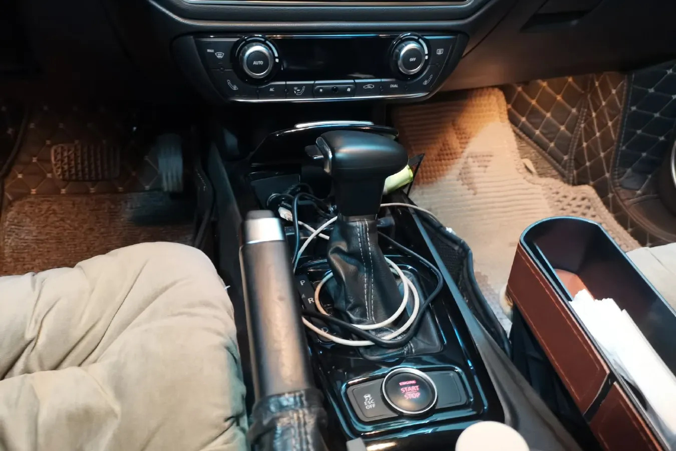 2016 Qoros 3 1.6T 156HP L4 6DCT,autocango,china used car exporter,china ev exporter,chinese used car exporter,chinese used ev exporter