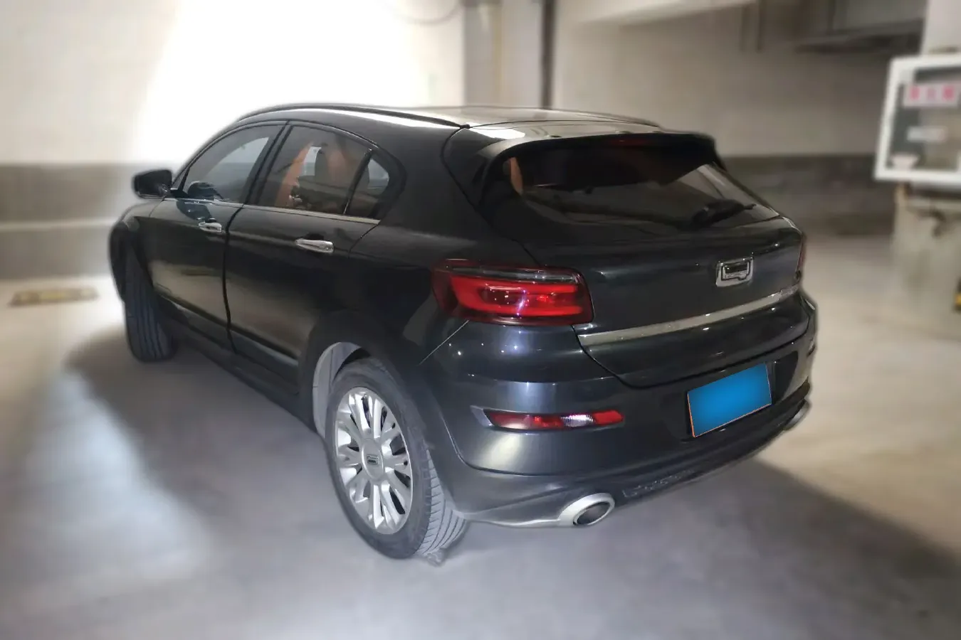 2016 Qoros 3 1.6T 156HP L4 6DCT,autocango,china used car exporter,china ev exporter,chinese used car exporter,chinese used ev exporter