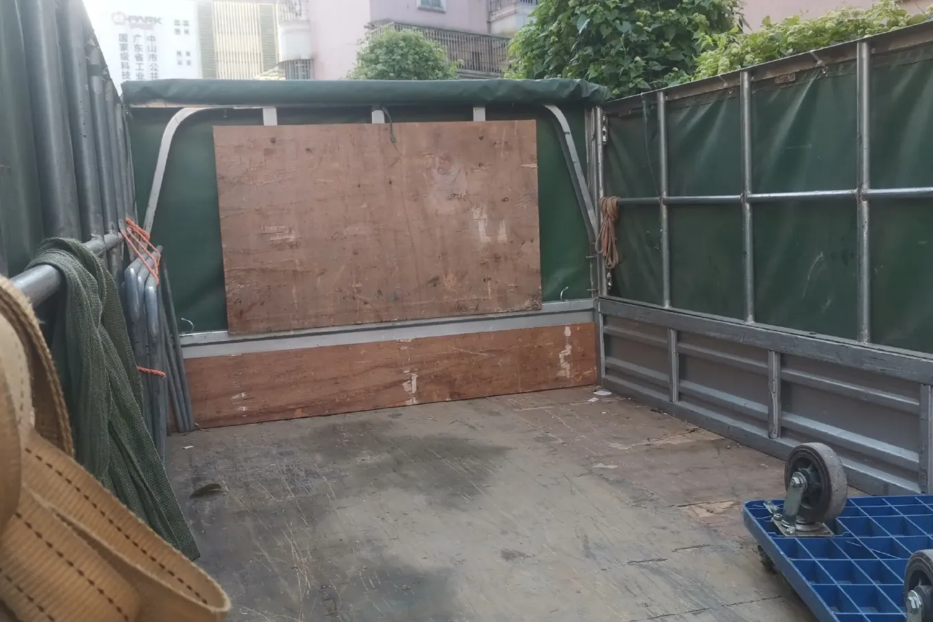 2021 ChangAn Kaicene ShenQi T30 1.6L 122HP L4 5MT,autocango,china used car exporter,china ev exporter,chinese used car exporter,chinese used ev exporter