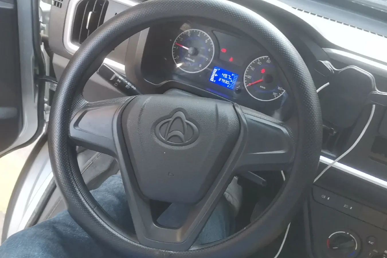 2021 ChangAn Kaicene ShenQi T30 1.6L 122HP L4 5MT,autocango,china used car exporter,china ev exporter,chinese used car exporter,chinese used ev exporter