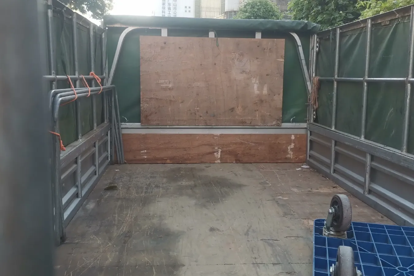 2021 ChangAn Kaicene ShenQi T30 1.6L 122HP L4 5MT,autocango,china used car exporter,china ev exporter,chinese used car exporter,chinese used ev exporter