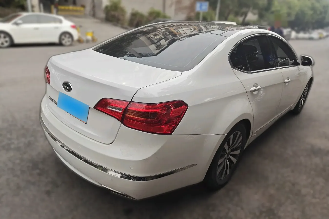 2012 Kia Cadenza 2.4L 180HP L4 6AT,autocango,china used car exporter,china ev exporter,chinese used car exporter,chinese used ev exporter