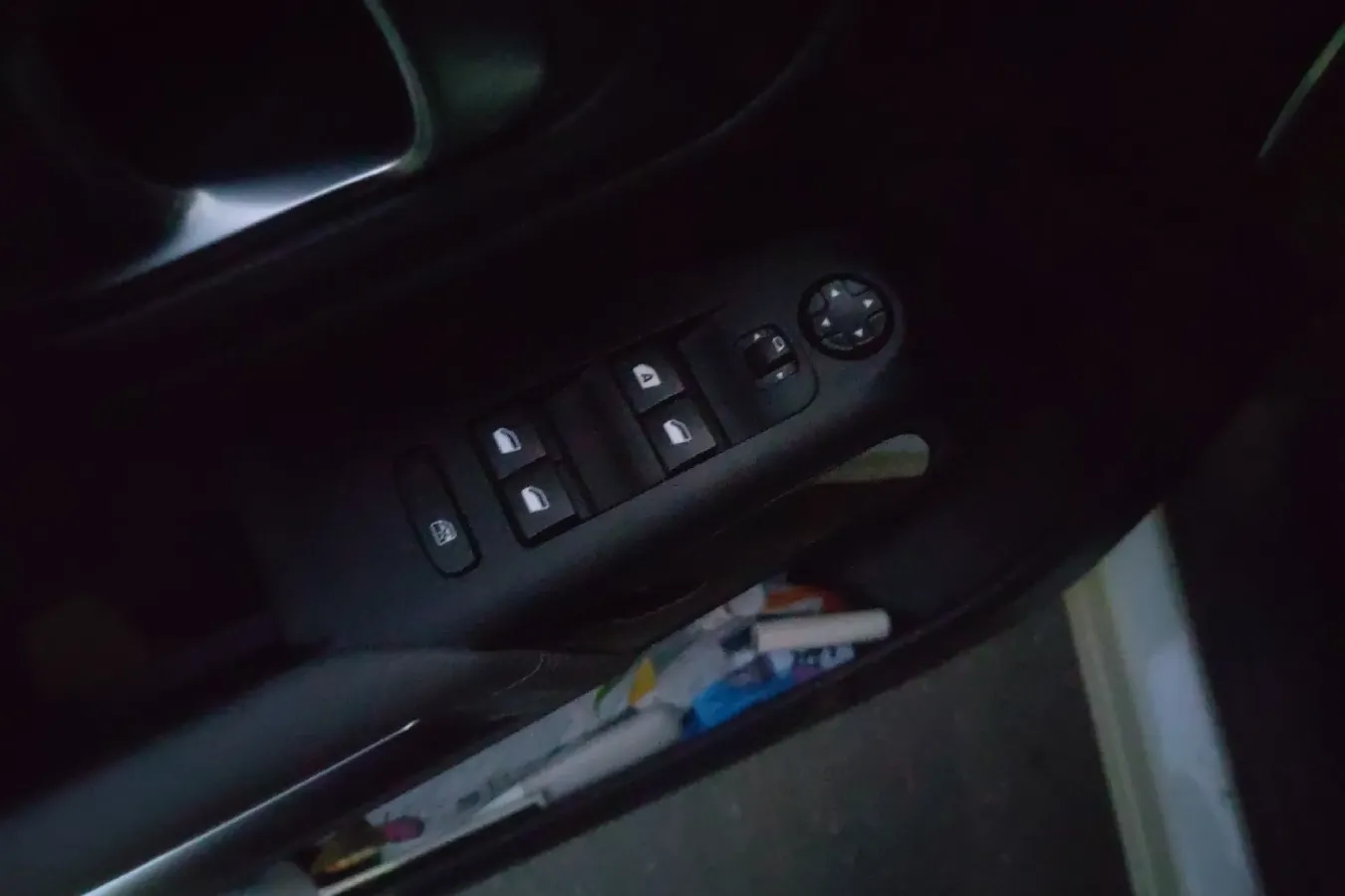 2020 Citroen C5 Aircross 1.6T 170HP L4 6AT,autocango,china used car exporter,china ev exporter,chinese used car exporter,chinese used ev exporter