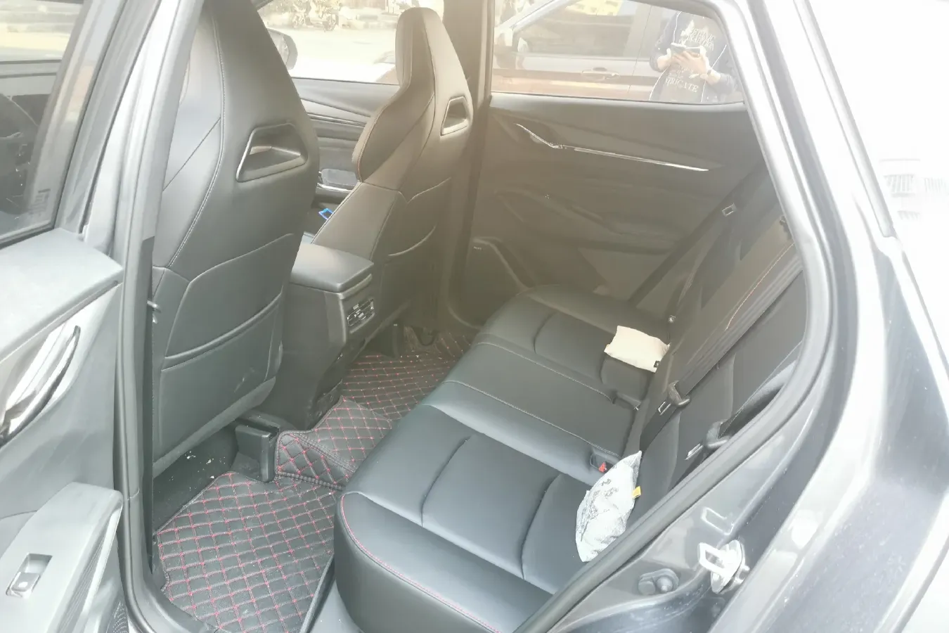 2023 ChangAn Oshan X5 Plus 1.5T 188HP L4 7DCT,autocango,china used car exporter,china ev exporter,chinese used car exporter,chinese used ev exporter