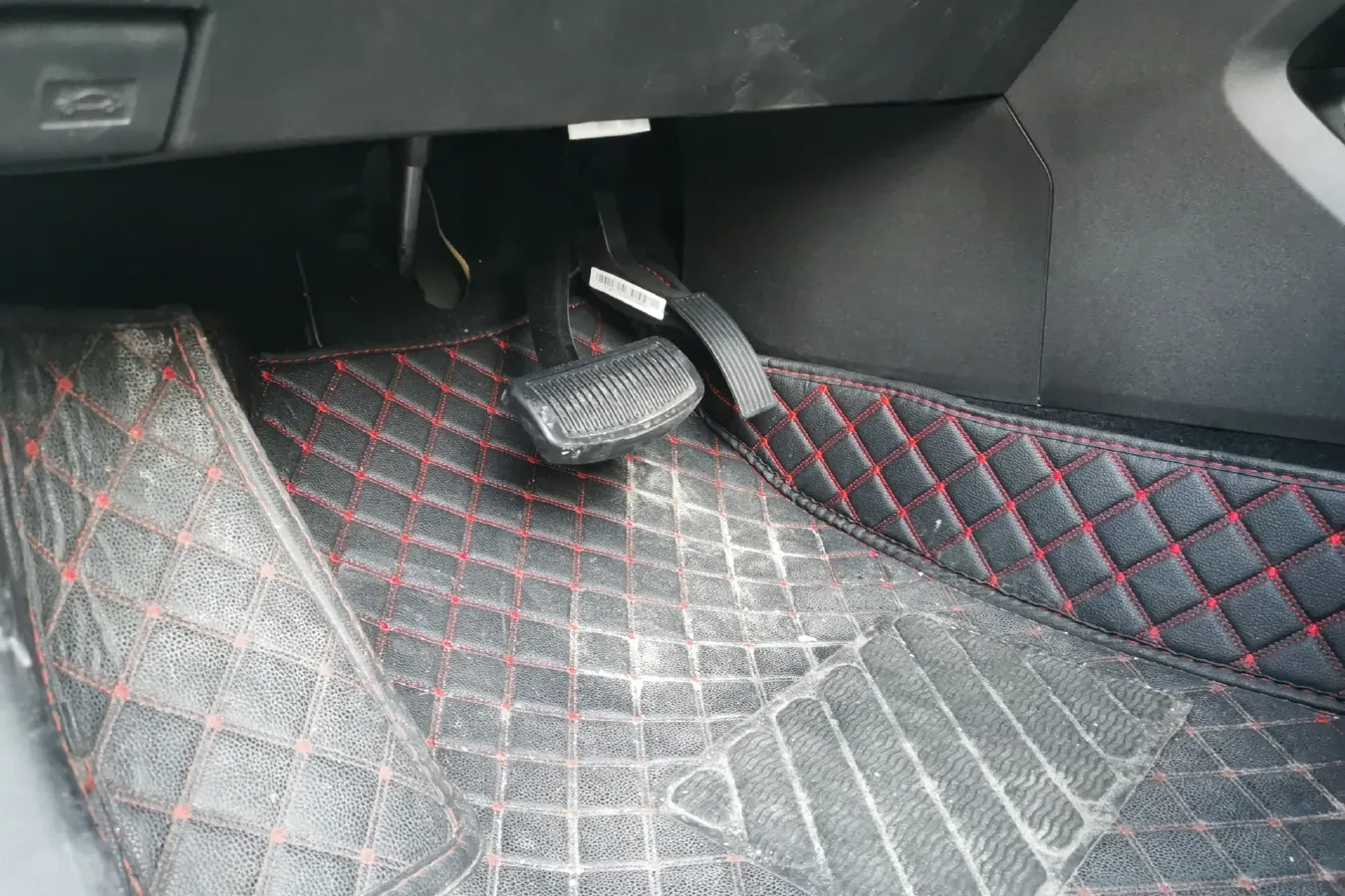 2023 ChangAn Oshan X5 Plus 1.5T 188HP L4 7DCT,autocango,china used car exporter,china ev exporter,chinese used car exporter,chinese used ev exporter