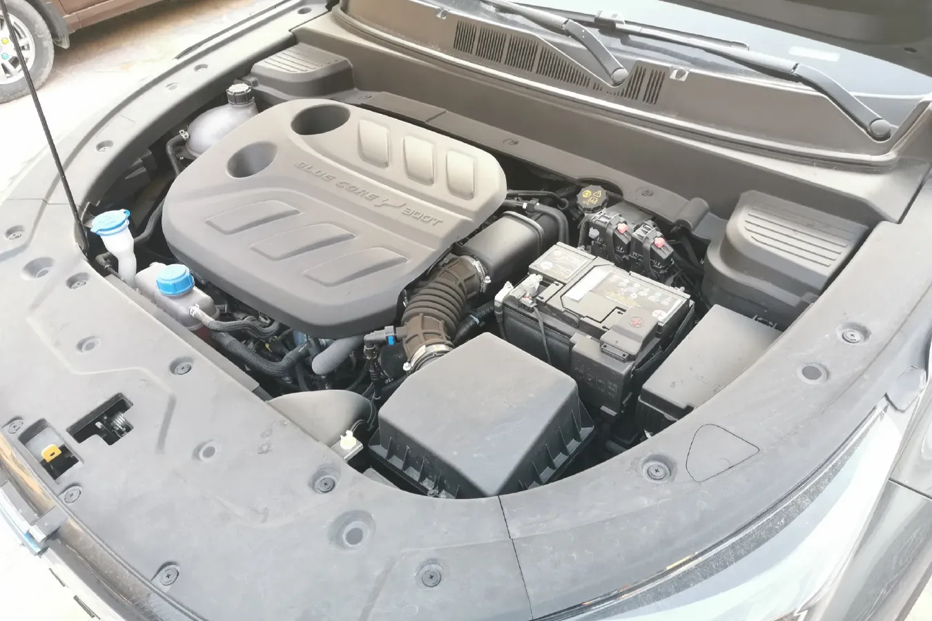 2023 ChangAn Oshan X5 Plus 1.5T 188HP L4 7DCT,autocango,china used car exporter,china ev exporter,chinese used car exporter,chinese used ev exporter