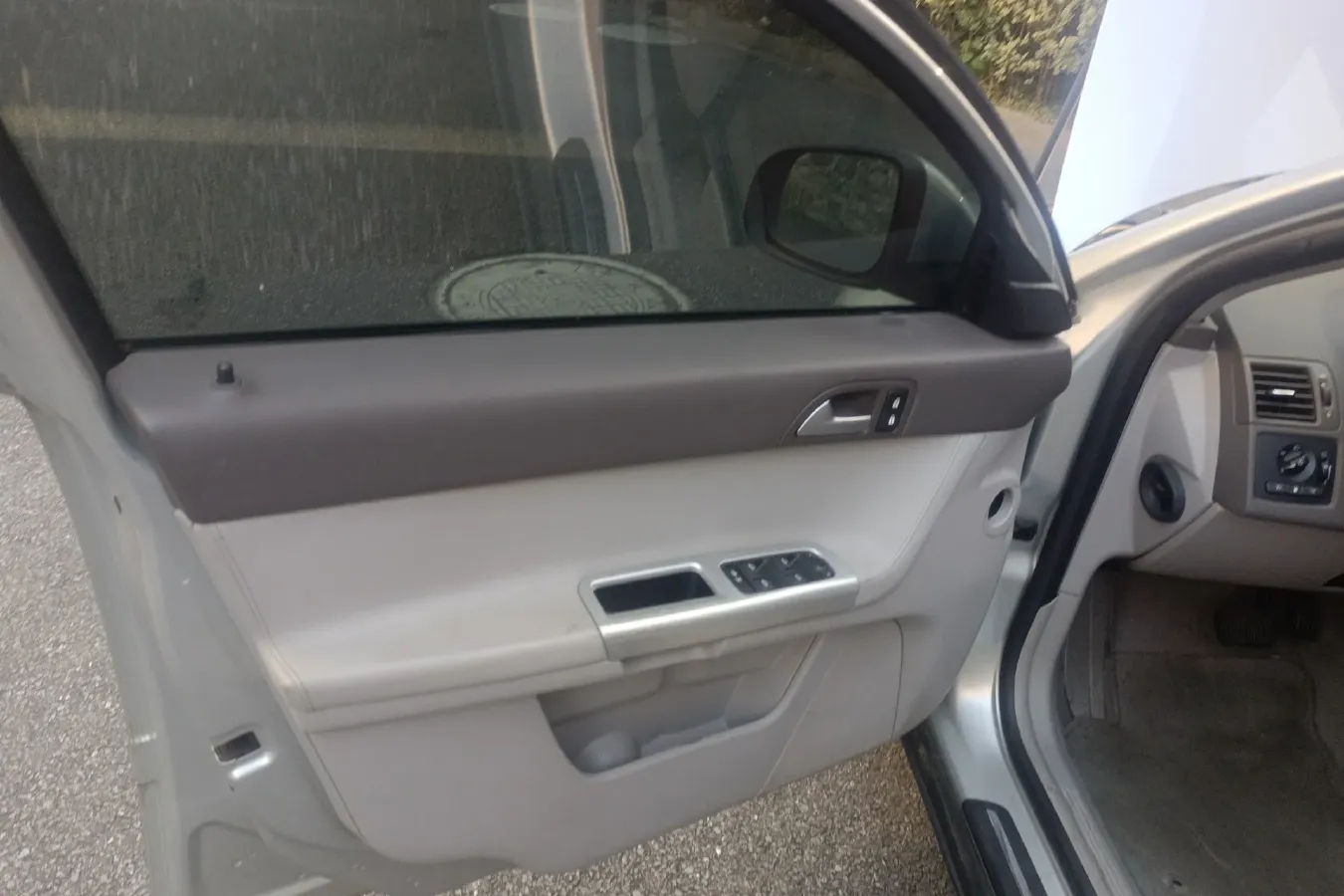 2010 Volvo S40 2.0L 141HP L4 6DCT,autocango,china used car exporter,china ev exporter,chinese used car exporter,chinese used ev exporter