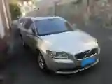 2010 Volvo S40 2.0L 141HP L4 6DCT
