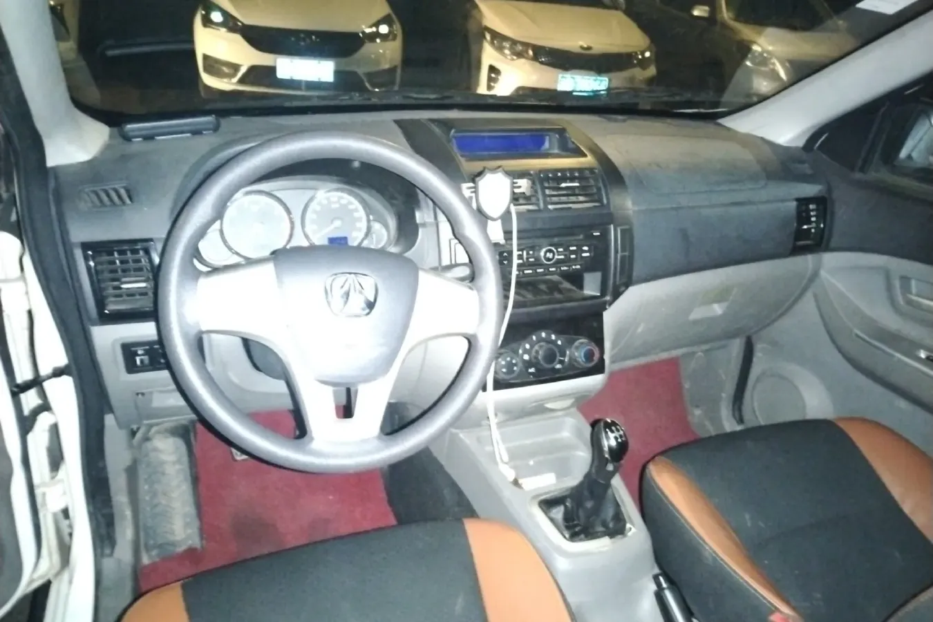 2017 BAIC WeiWang M20 1.5L 116HP L4 5MT,autocango,china used car exporter,china ev exporter,chinese used car exporter,chinese used ev exporter