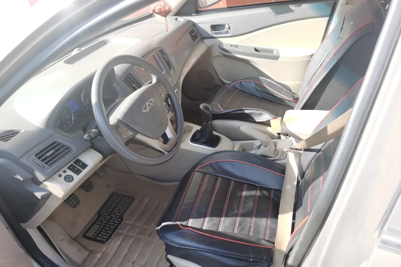 2011 Chery E5 1.5L 109HP L4 5MT,autocango,china used car exporter,china ev exporter,chinese used car exporter,chinese used ev exporter