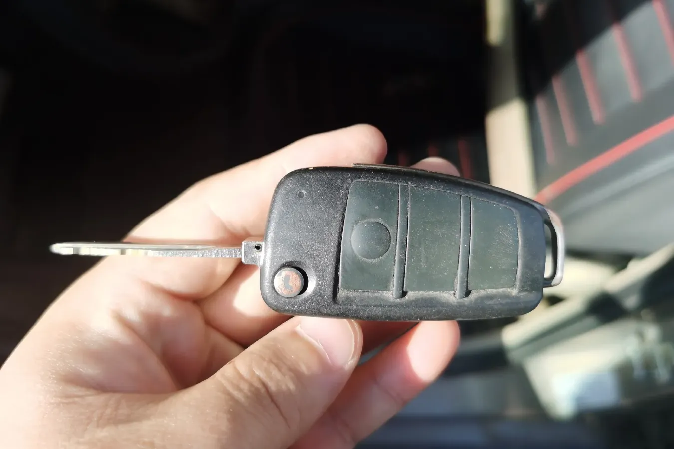 2011 Chery E5 1.5L 109HP L4 5MT,autocango,china used car exporter,china ev exporter,chinese used car exporter,chinese used ev exporter