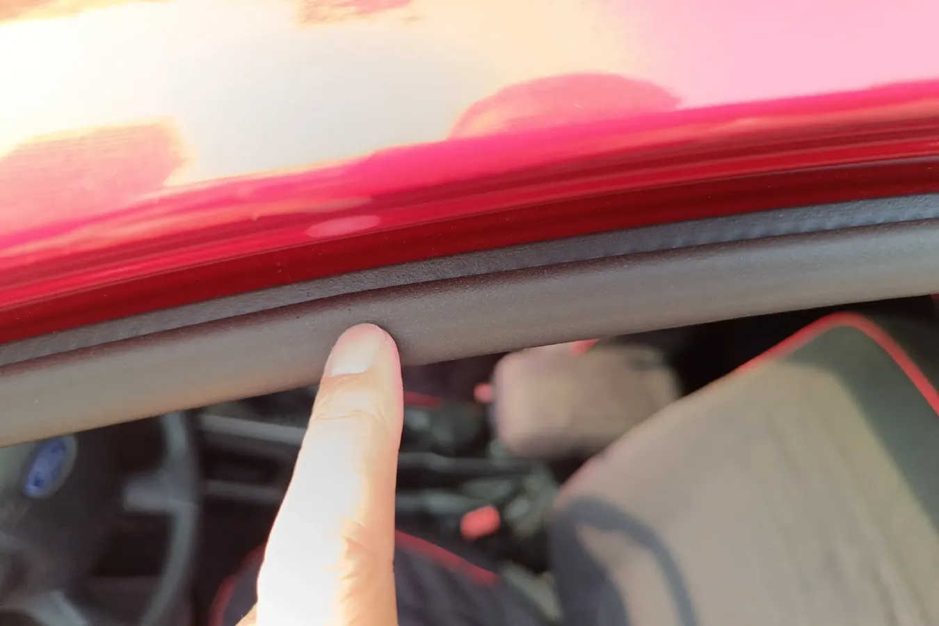 2012 Ford Focus 1.6L 125HP L4 6DCT,autocango,china used car exporter,china ev exporter,chinese used car exporter,chinese used ev exporter