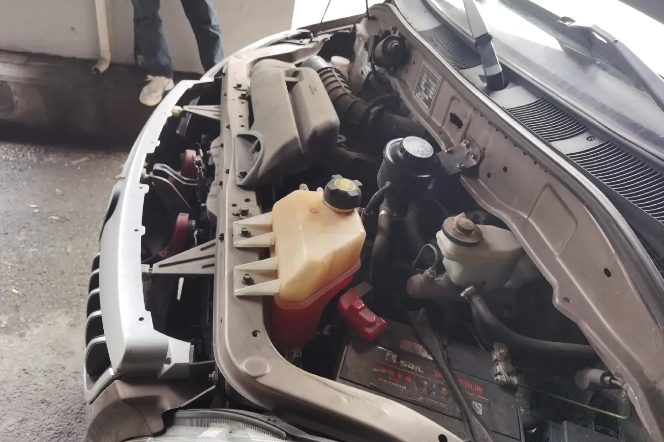 2019 Foton Scenery G5 2.0L 136HP L4 5MT,autocango,china used car exporter,china ev exporter,chinese used car exporter,chinese used ev exporter